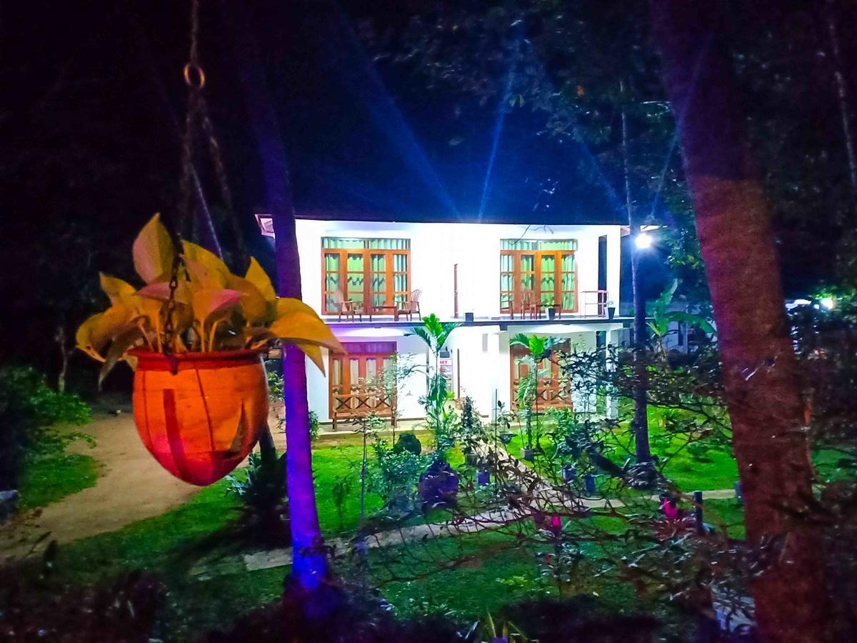 Girilena Resort ダンブッラ エクステリア 写真